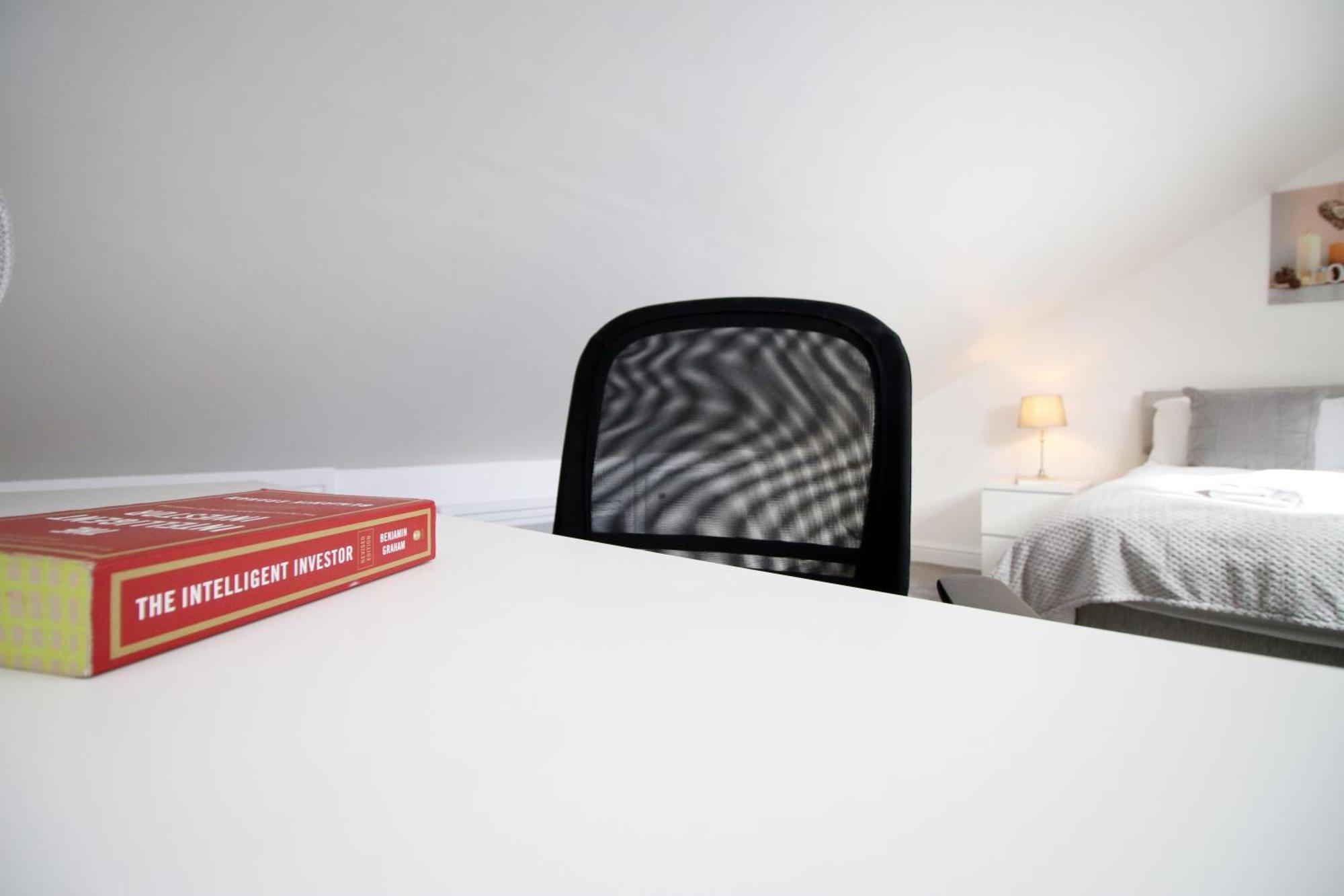 Modern Guesthouse, Fast Wi-Fi, Street Free Parking, Central, Fully Equipped Cardiff Exterior foto